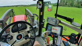 RTK gesteuerten Breitfl&auml;chenstreuer